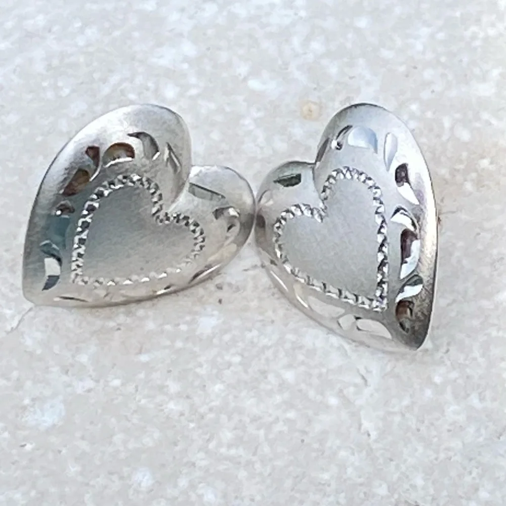 Vintage Beau B Heart Earrings .925 Sterling Silver - Picture 2 of 8